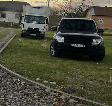 Чорний Міцубісі Паджеро Вагон, об'ємом двигуна 3.2 л та пробігом 350 тис. км за 10500 $, фото 1 на Automoto.ua