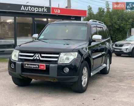 Чорний Міцубісі Паджеро Вагон, об'ємом двигуна 3 л та пробігом 232 тис. км за 11390 $, фото 1 на Automoto.ua