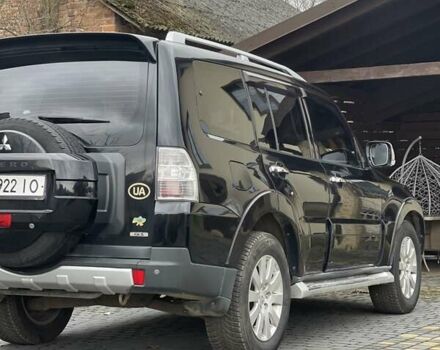 Чорний Міцубісі Паджеро Вагон, об'ємом двигуна 3.2 л та пробігом 320 тис. км за 12500 $, фото 1 на Automoto.ua