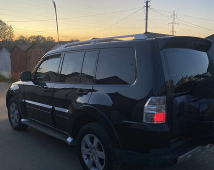 Чорний Міцубісі Паджеро Вагон, об'ємом двигуна 3.2 л та пробігом 327 тис. км за 10700 $, фото 1 на Automoto.ua