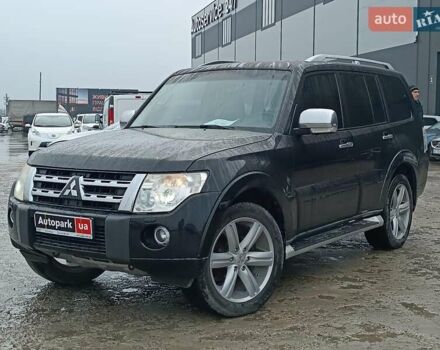 Черный Мицубиси Паджеро Вагон, объемом двигателя 3 л и пробегом 280 тыс. км за 12590 $, фото 1 на Automoto.ua