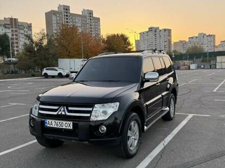 Мицубиси Паджеро Вагон 2008 в Киеве на Automoto.ua Черный Мицубиси Паджеро Вагон, объемом двигателя 2.97 л и пробегом 325 тыс. км за 11500 $, фото 1 на Automoto.ua