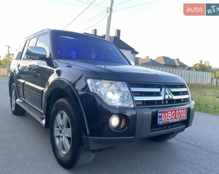 Чорний Міцубісі Паджеро Вагон, об'ємом двигуна 3 л та пробігом 177 тис. км за 14500 $, фото 1 на Automoto.ua
