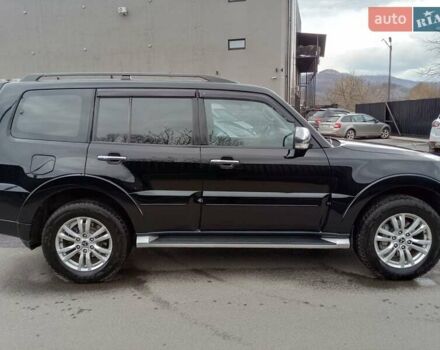 Черный Мицубиси Паджеро Вагон, объемом двигателя 3.2 л и пробегом 150 тыс. км за 19200 $, фото 1 на Automoto.ua