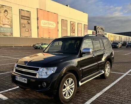 Черный Мицубиси Паджеро Вагон, объемом двигателя 3.2 л и пробегом 291 тыс. км за 17000 $, фото 1 на Automoto.ua