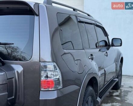 Коричневий Міцубісі Паджеро Вагон, об'ємом двигуна 3.2 л та пробігом 234 тис. км за 13900 $, фото 24 на Automoto.ua