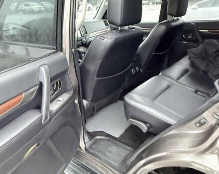 Коричневий Міцубісі Паджеро Вагон, об'ємом двигуна 2.97 л та пробігом 158 тис. км за 14500 $, фото 5 на Automoto.ua