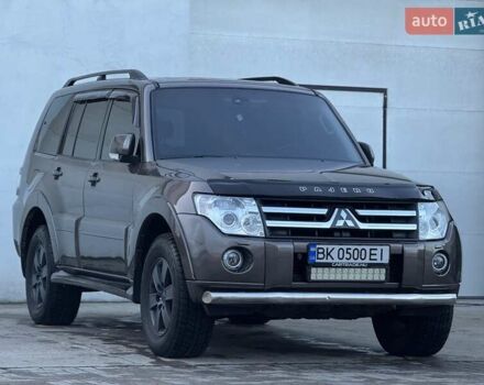 Коричневий Міцубісі Паджеро Вагон, об'ємом двигуна 3.2 л та пробігом 234 тис. км за 13900 $, фото 13 на Automoto.ua