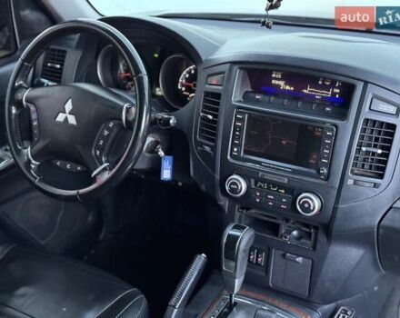 Коричневий Міцубісі Паджеро Вагон, об'ємом двигуна 3.2 л та пробігом 234 тис. км за 13900 $, фото 5 на Automoto.ua