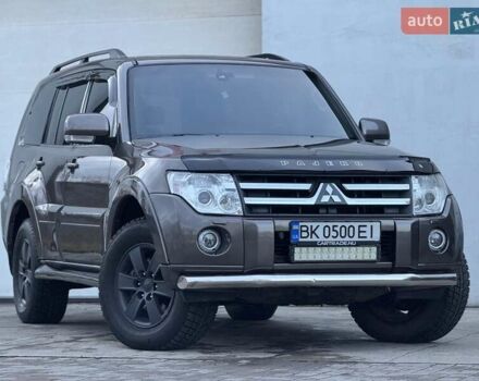 Коричневий Міцубісі Паджеро Вагон, об'ємом двигуна 3.2 л та пробігом 234 тис. км за 13900 $, фото 10 на Automoto.ua