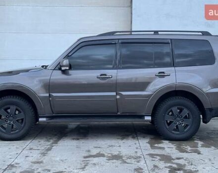 Коричневий Міцубісі Паджеро Вагон, об'ємом двигуна 3.2 л та пробігом 234 тис. км за 13900 $, фото 8 на Automoto.ua