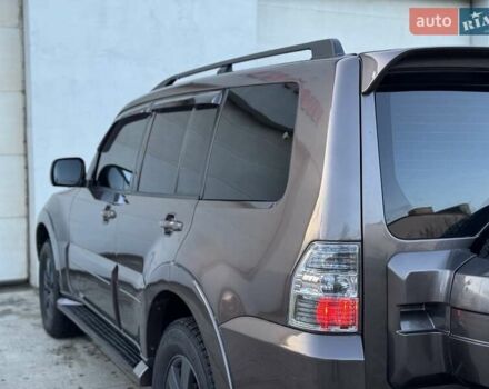 Коричневий Міцубісі Паджеро Вагон, об'ємом двигуна 3.2 л та пробігом 234 тис. км за 13900 $, фото 26 на Automoto.ua
