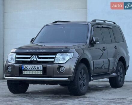 Коричневий Міцубісі Паджеро Вагон, об'ємом двигуна 3.2 л та пробігом 234 тис. км за 13900 $, фото 11 на Automoto.ua