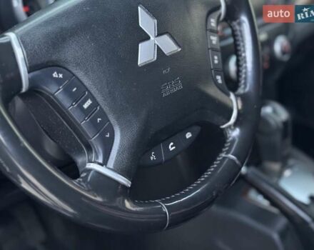 Коричневий Міцубісі Паджеро Вагон, об'ємом двигуна 3.2 л та пробігом 234 тис. км за 13900 $, фото 34 на Automoto.ua