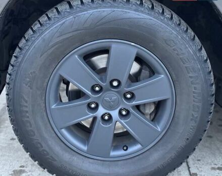 Коричневий Міцубісі Паджеро Вагон, об'ємом двигуна 3.2 л та пробігом 234 тис. км за 13900 $, фото 16 на Automoto.ua