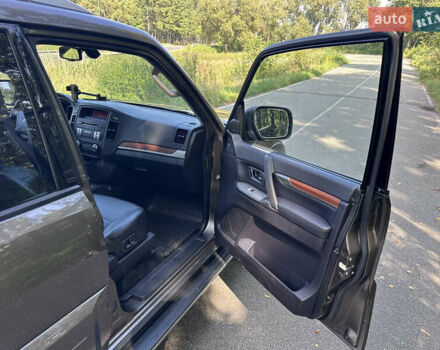 Коричневый Мицубиси Паджеро Вагон, объемом двигателя 3.83 л и пробегом 100 тыс. км за 19900 $, фото 51 на Automoto.ua