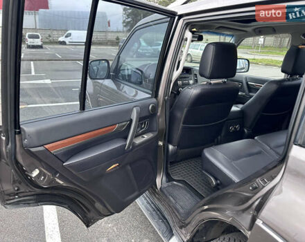 Коричневий Міцубісі Паджеро Вагон, об'ємом двигуна 3.83 л та пробігом 100 тис. км за 19900 $, фото 61 на Automoto.ua