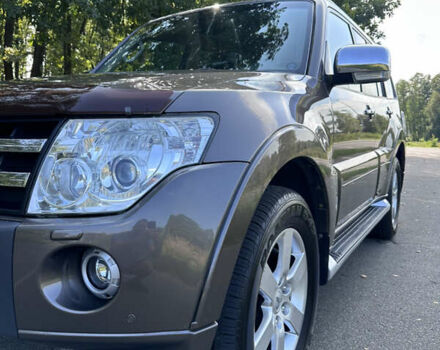 Коричневый Мицубиси Паджеро Вагон, объемом двигателя 3.83 л и пробегом 100 тыс. км за 19900 $, фото 4 на Automoto.ua