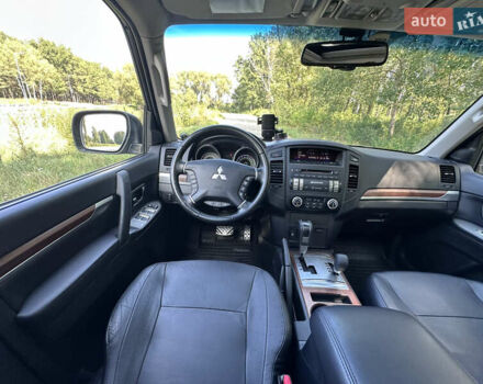 Коричневый Мицубиси Паджеро Вагон, объемом двигателя 3.83 л и пробегом 100 тыс. км за 19900 $, фото 33 на Automoto.ua