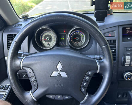 Коричневый Мицубиси Паджеро Вагон, объемом двигателя 3.83 л и пробегом 100 тыс. км за 19900 $, фото 35 на Automoto.ua