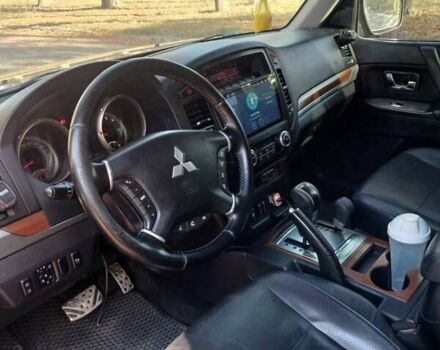 Коричневий Міцубісі Паджеро Вагон, об'ємом двигуна 3.2 л та пробігом 163 тис. км за 19000 $, фото 5 на Automoto.ua