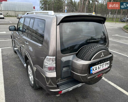 Коричневий Міцубісі Паджеро Вагон, об'ємом двигуна 3.83 л та пробігом 100 тис. км за 19900 $, фото 16 на Automoto.ua