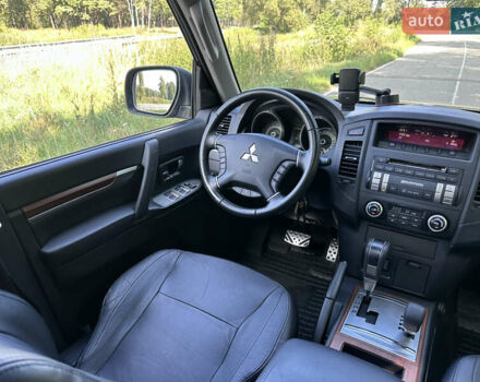 Коричневый Мицубиси Паджеро Вагон, объемом двигателя 3.83 л и пробегом 100 тыс. км за 19900 $, фото 34 на Automoto.ua