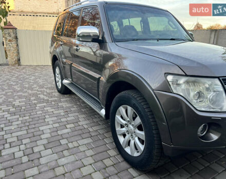 Коричневый Мицубиси Паджеро Вагон, объемом двигателя 3.2 л и пробегом 216 тыс. км за 17000 $, фото 8 на Automoto.ua