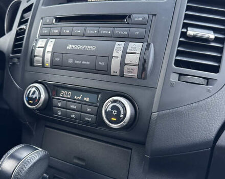 Коричневий Міцубісі Паджеро Вагон, об'ємом двигуна 3.83 л та пробігом 100 тис. км за 19900 $, фото 43 на Automoto.ua