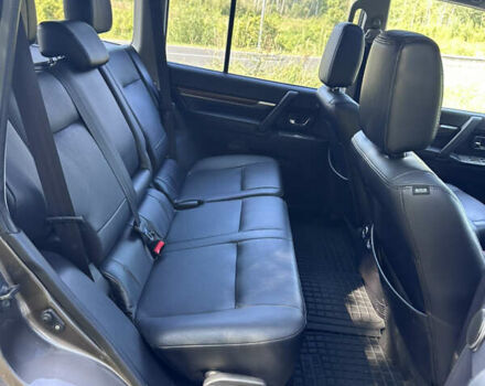 Коричневый Мицубиси Паджеро Вагон, объемом двигателя 3.83 л и пробегом 100 тыс. км за 19900 $, фото 57 на Automoto.ua