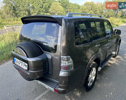 Коричневый Мицубиси Паджеро Вагон, объемом двигателя 3.83 л и пробегом 100 тыс. км за 19900 $, фото 14 на Automoto.ua