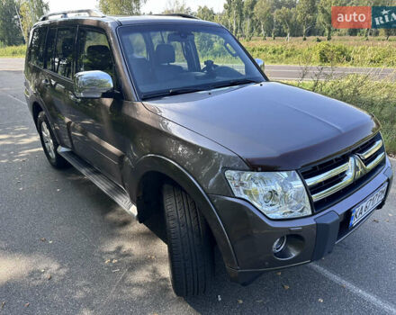 Коричневый Мицубиси Паджеро Вагон, объемом двигателя 3.83 л и пробегом 100 тыс. км за 19900 $, фото 10 на Automoto.ua