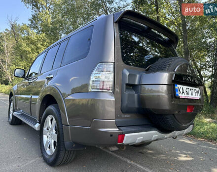 Коричневый Мицубиси Паджеро Вагон, объемом двигателя 3.83 л и пробегом 100 тыс. км за 19900 $, фото 25 на Automoto.ua