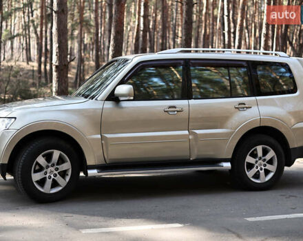 Міцубісі Паджеро Вагон, об'ємом двигуна 3.2 л та пробігом 426 тис. км за 10000 $, фото 15 на Automoto.ua