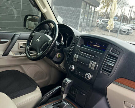 Мицубиси Паджеро Вагон, объемом двигателя 2.97 л и пробегом 228 тыс. км за 10300 $, фото 25 на Automoto.ua