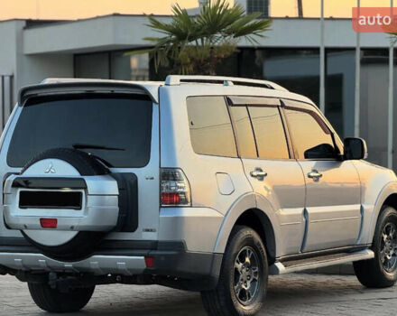 Мицубиси Паджеро Вагон, объемом двигателя 3 л и пробегом 250 тыс. км за 11700 $, фото 4 на Automoto.ua