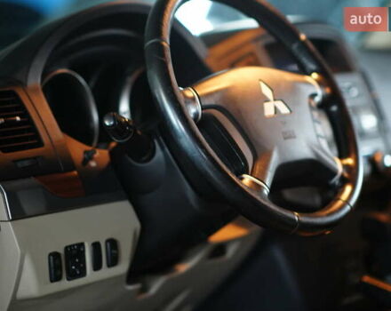 Міцубісі Паджеро Вагон, об'ємом двигуна 2.97 л та пробігом 233 тис. км за 9500 $, фото 24 на Automoto.ua
