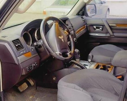 Міцубісі Паджеро Вагон, об'ємом двигуна 2.97 л та пробігом 225 тис. км за 11950 $, фото 7 на Automoto.ua