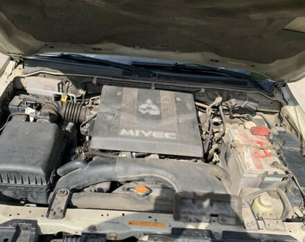 Мицубиси Паджеро Вагон, объемом двигателя 3.8 л и пробегом 216 тыс. км за 12300 $, фото 24 на Automoto.ua