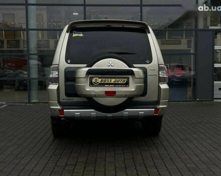 Мицубиси Паджеро Вагон, объемом двигателя 3.2 л и пробегом 146 тыс. км за 19200 $, фото 5 на Automoto.ua