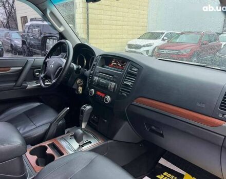Мицубиси Паджеро Вагон, объемом двигателя 3.2 л и пробегом 146 тыс. км за 19200 $, фото 21 на Automoto.ua