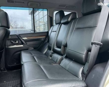 Мицубиси Паджеро Вагон, объемом двигателя 3.2 л и пробегом 146 тыс. км за 19200 $, фото 23 на Automoto.ua