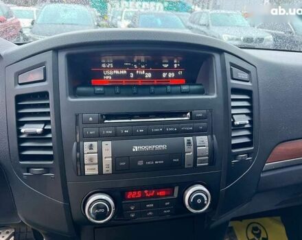 Мицубиси Паджеро Вагон, объемом двигателя 3.2 л и пробегом 146 тыс. км за 19200 $, фото 15 на Automoto.ua