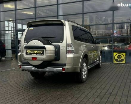 Мицубиси Паджеро Вагон, объемом двигателя 3.2 л и пробегом 146 тыс. км за 19200 $, фото 6 на Automoto.ua