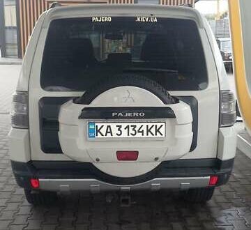 Мицубиси Паджеро Вагон 2008 в Киеве на Automoto.ua Мицубиси Паджеро Вагон, объемом двигателя 3 л и пробегом 200 тыс. км за 11000 $, фото 1 на Automoto.ua