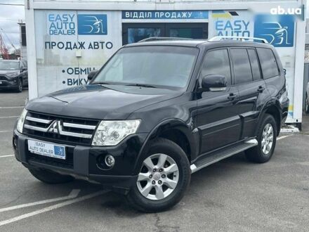 Міцубісі Паджеро Вагон 2010 у Києві на Automoto.ua Міцубісі Паджеро Вагон, об'ємом двигуна 3 л та пробігом 275 тис. км за 13490 $, фото 1 на Automoto.ua
