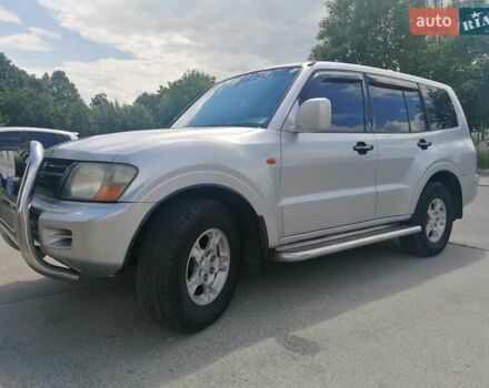 Сірий Міцубісі Паджеро Вагон, об'ємом двигуна 2.5 л та пробігом 328 тис. км за 10200 $, фото 13 на Automoto.ua