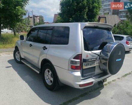 Сірий Міцубісі Паджеро Вагон, об'ємом двигуна 2.5 л та пробігом 328 тис. км за 10200 $, фото 2 на Automoto.ua
