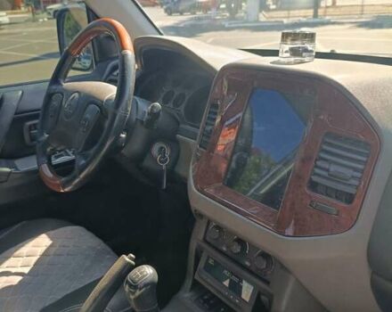 Серый Мицубиси Паджеро Вагон, объемом двигателя 3.2 л и пробегом 298 тыс. км за 10000 $, фото 16 на Automoto.ua