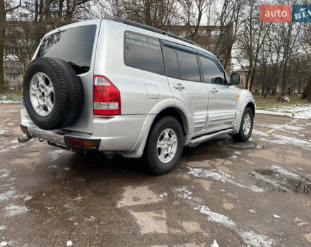 Сірий Міцубісі Паджеро Вагон, об'ємом двигуна 2.97 л та пробігом 329 тис. км за 6000 $, фото 4 на Automoto.ua